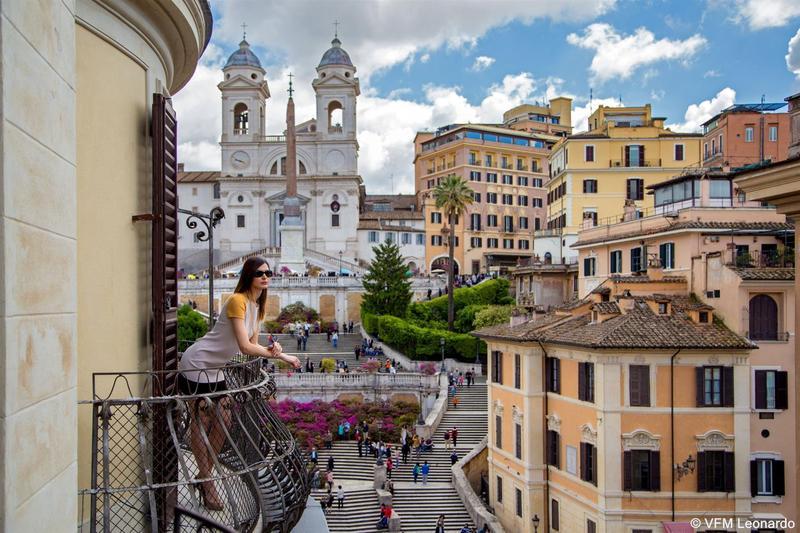 At The Spanish Steps View Rom